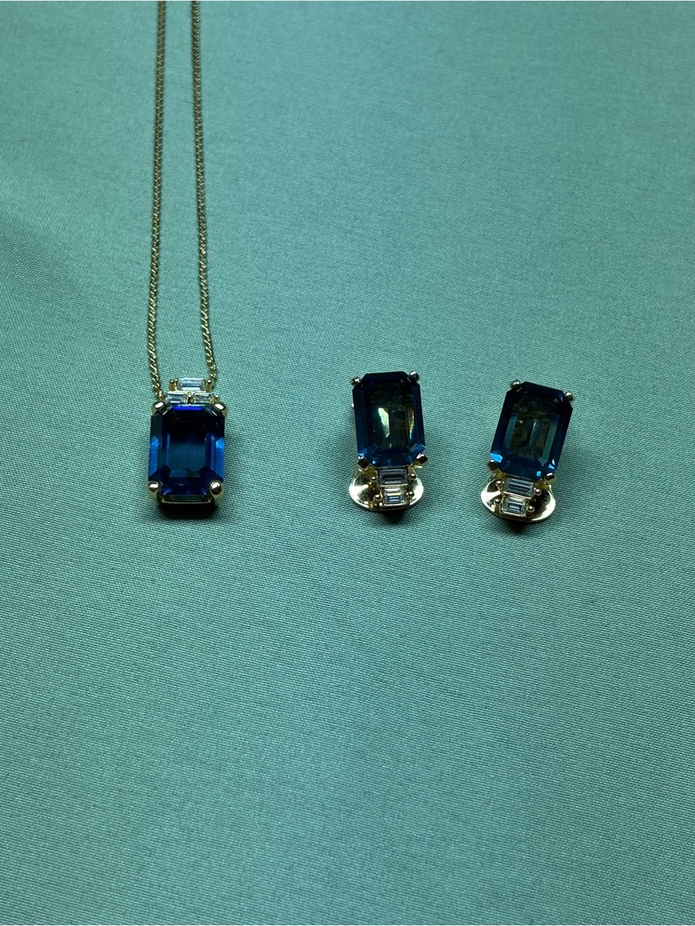 Vintage Christian Dior Blue Crystal Necklace Clip Earrings Demi Parure Signed - Picture 6 of 13